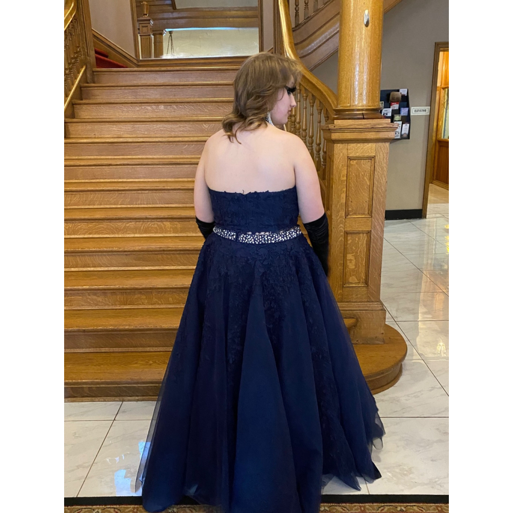 Jovani Beaded Halter Neck Formal Gown Navy Blue Lace Crystals Size 12 Used - Picture 2 of 9